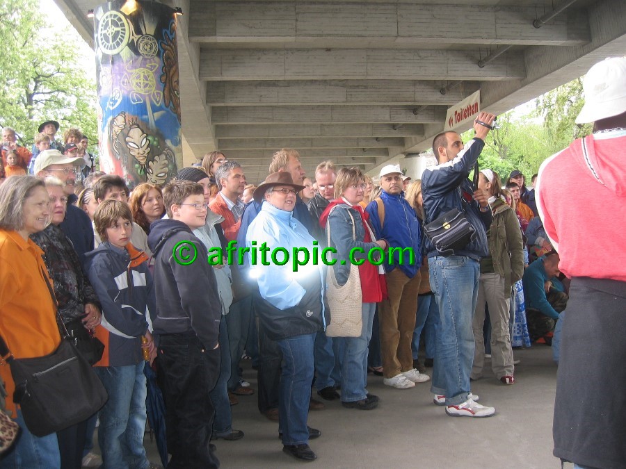 ../Images/afw2006c 024.jpg